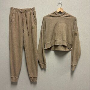 Alo Yoga Muse Hoodie & Sweatpants - Sizes: S & XXS